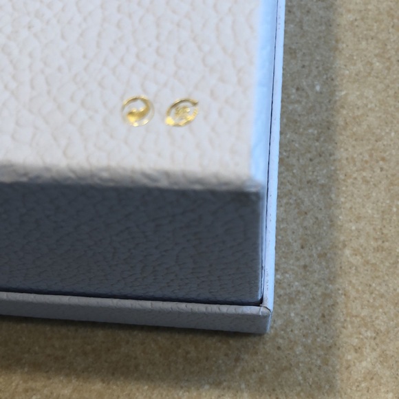 DIOR LARGE COUTURE GIFT BOX AND EXTRAS - Picture 14 of 16